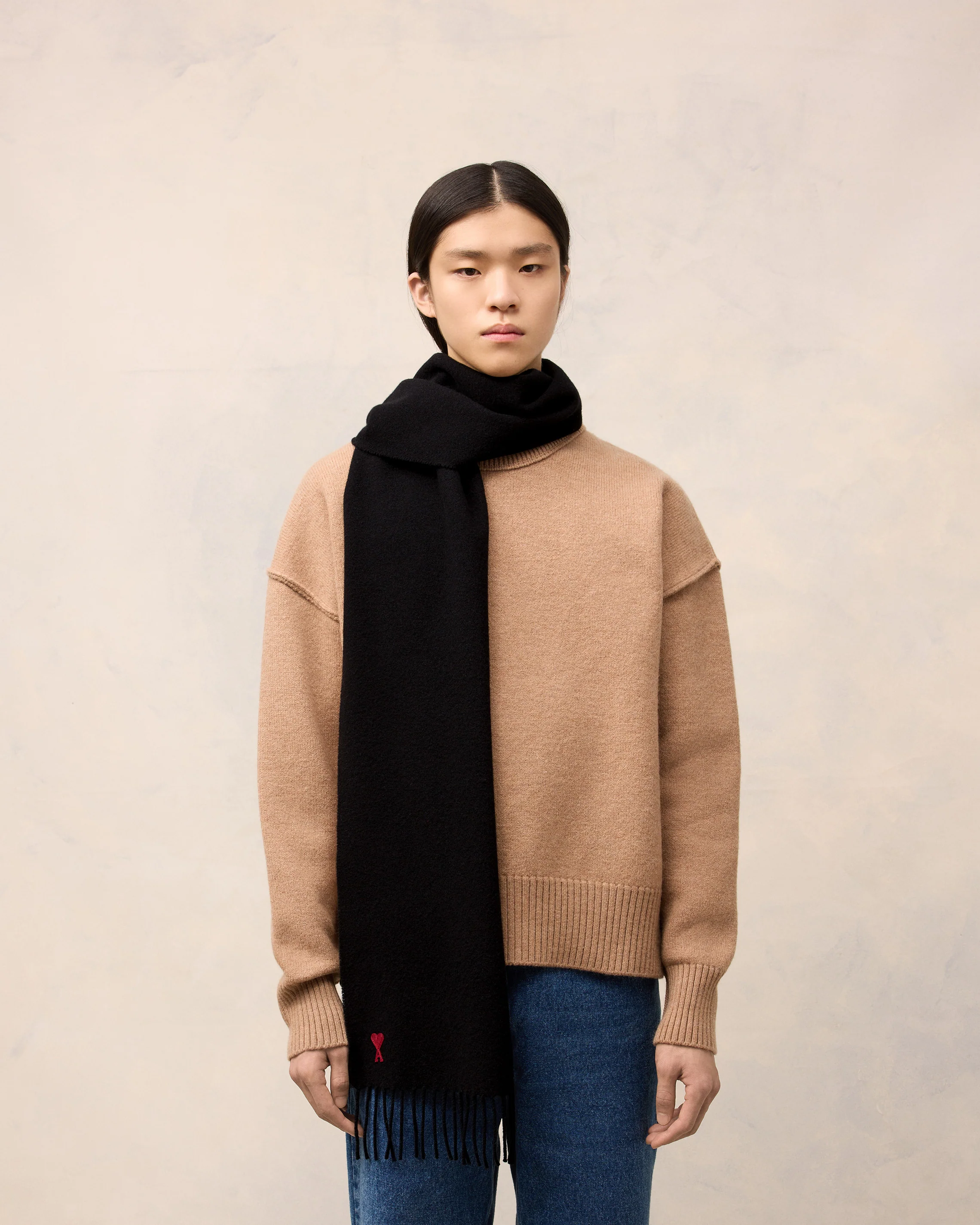 Black Wool Ami de Coeur Scarf