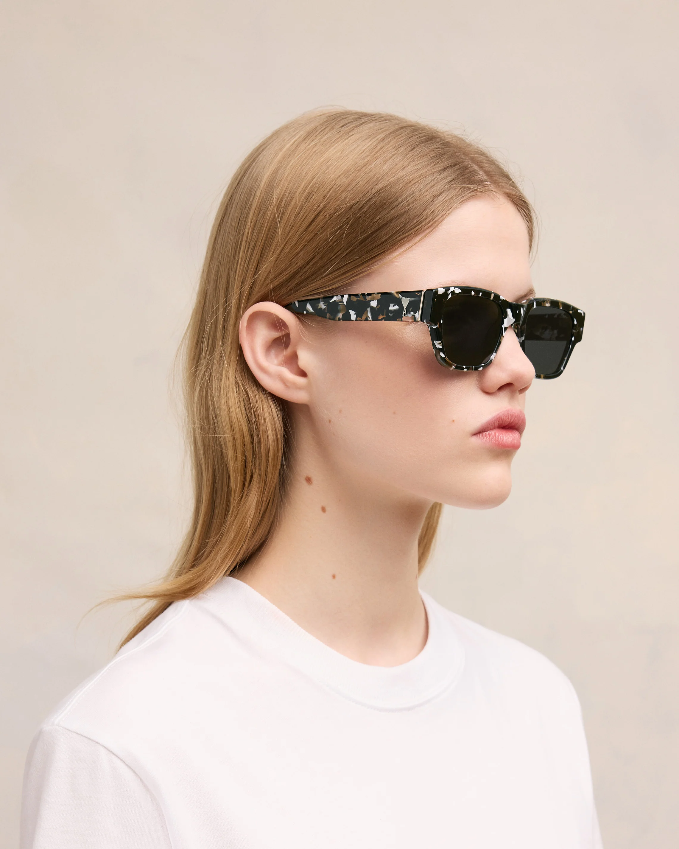 Ami de Coeur Sunglasses