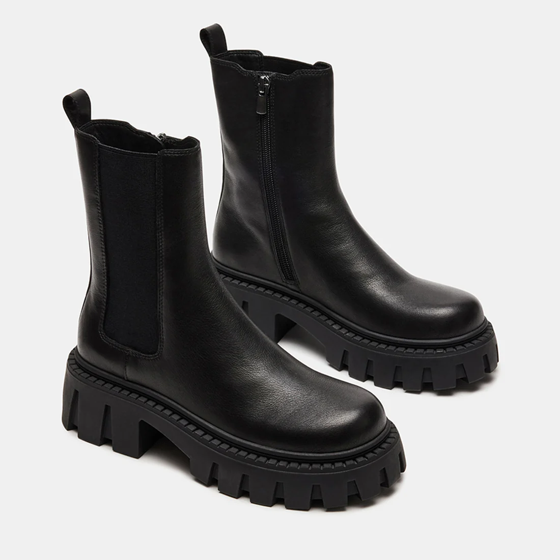 CHARGES BLACK LEATHER