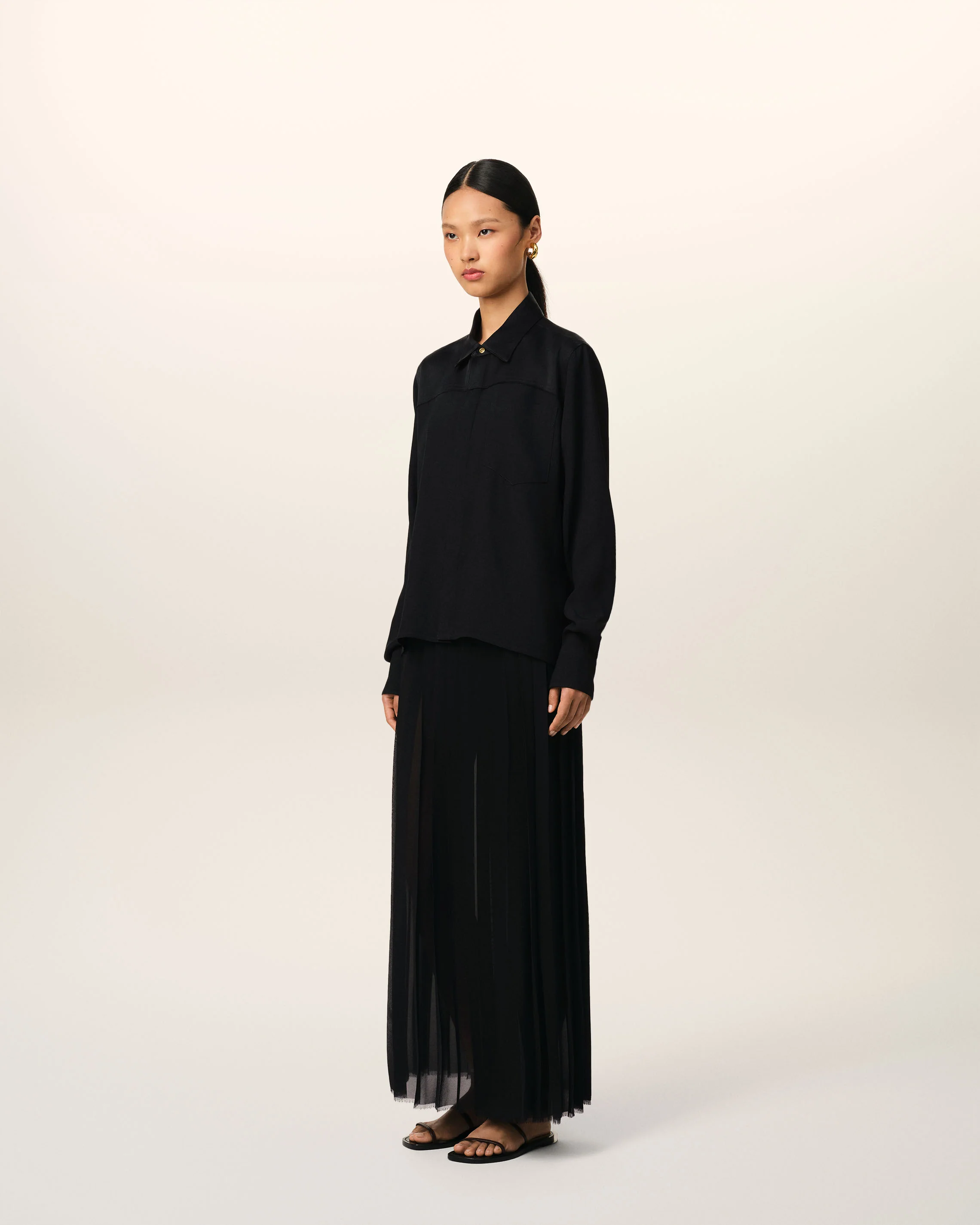 Black Contrasted Top Long Sleeve Shirt