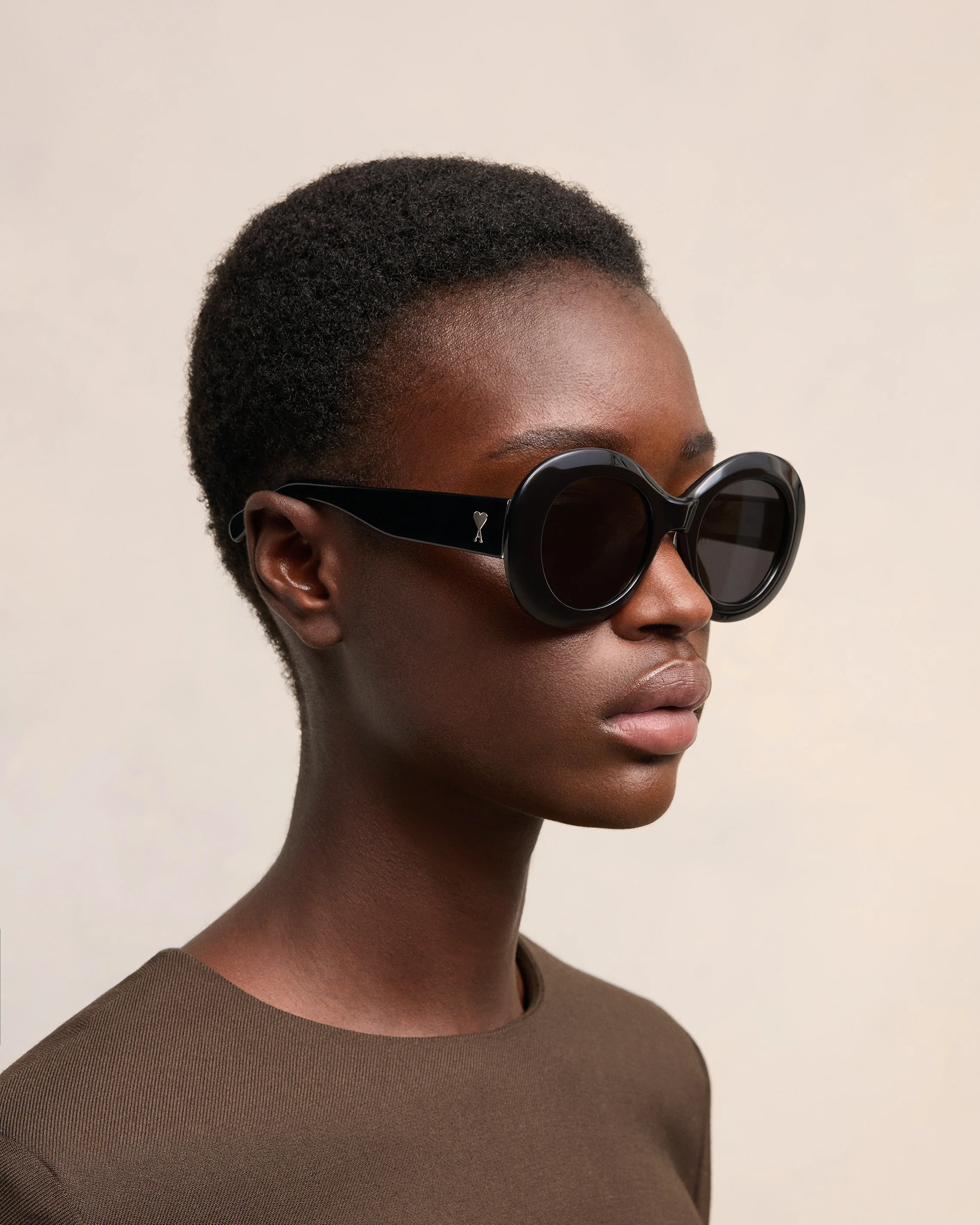 Rounded Ami de Coeur Sunglasses