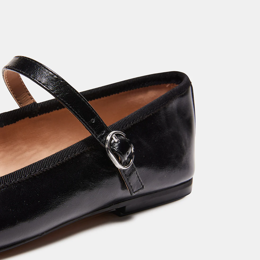 VINETTA BLACK LEATHER