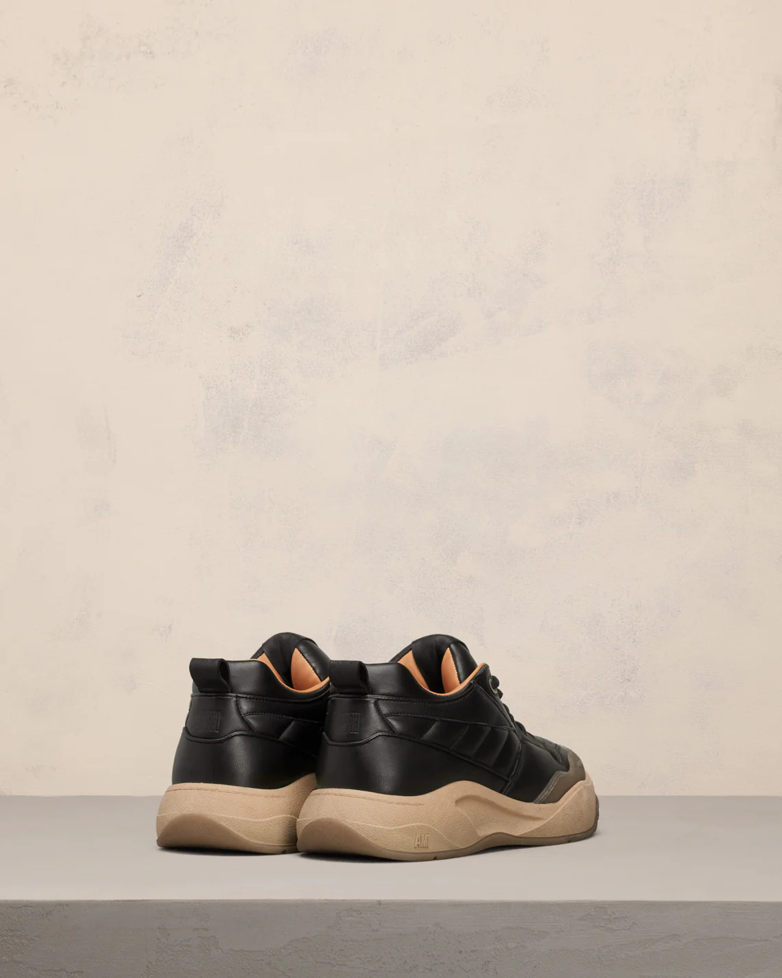 Low Top Ami SN1509 Sneakers