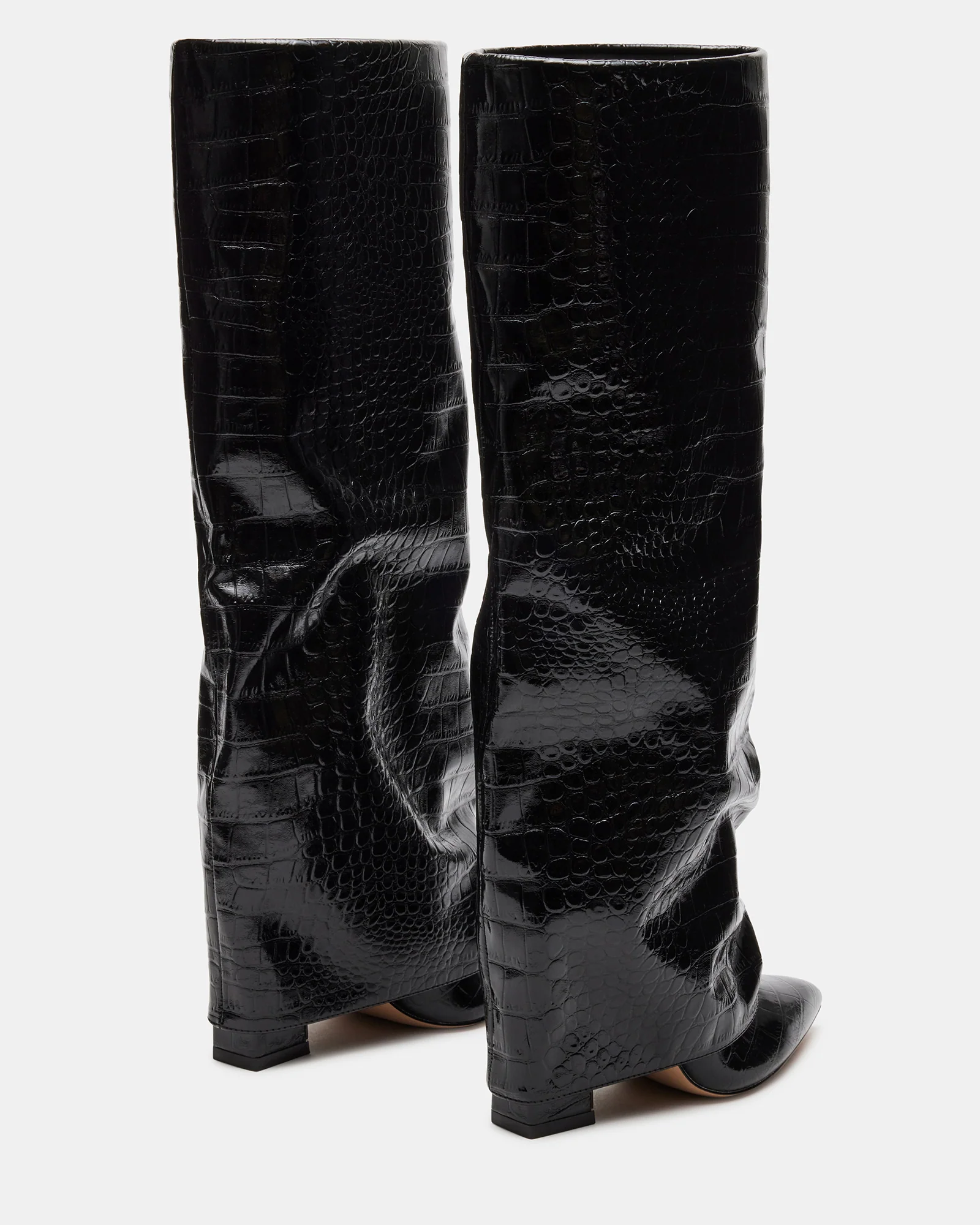 STUNTIN BLACK EXOTIC