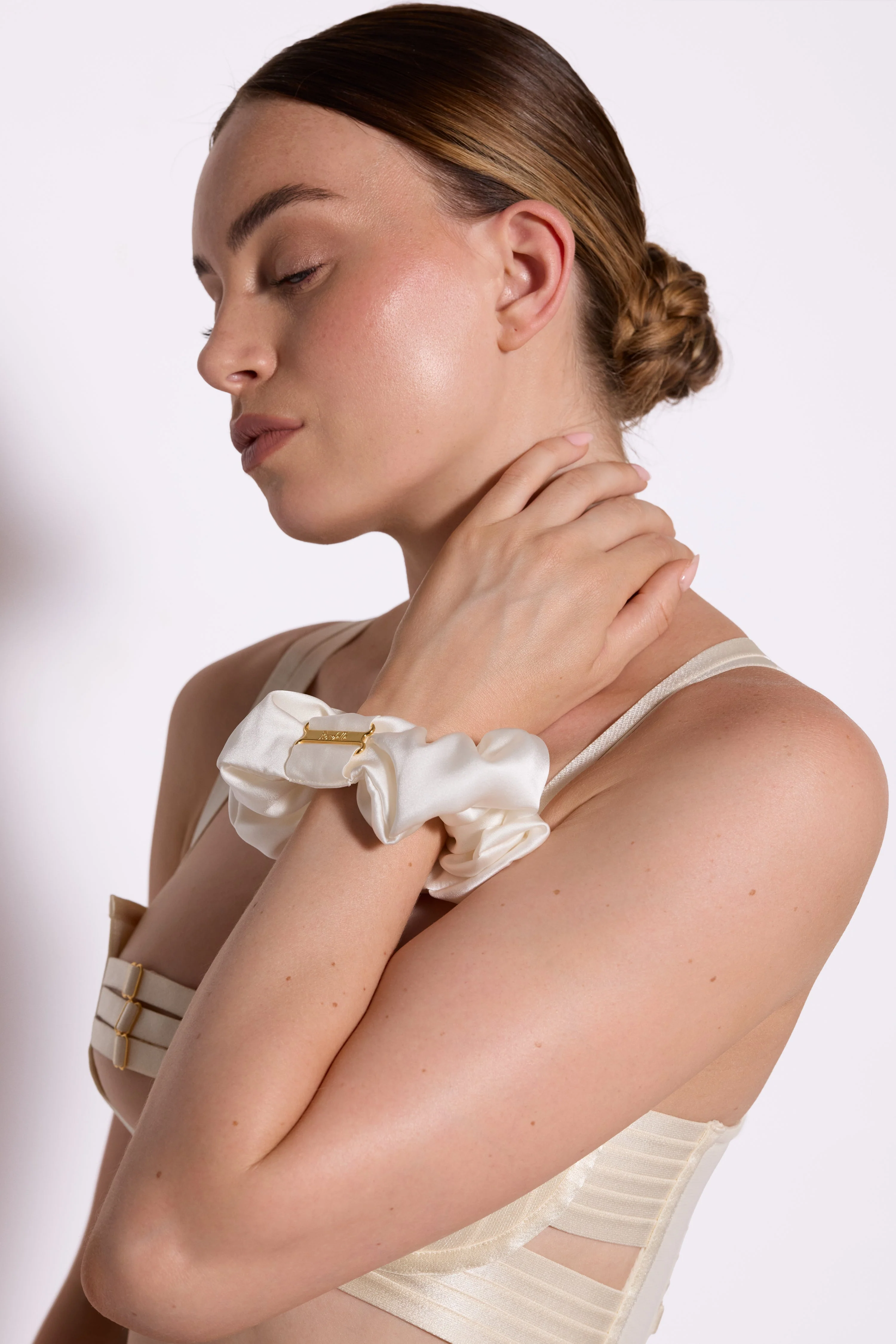 Signature Oversized Scrunchie