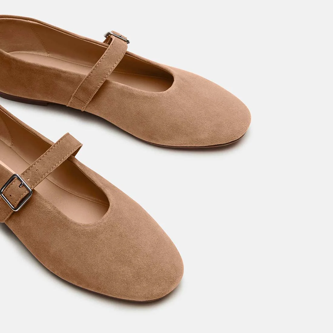 DREAMING-S TAUPE SUEDE