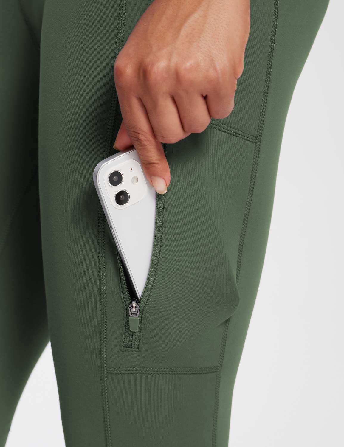 Laureate High-Rise Zipper Pockets Thermal Leggings