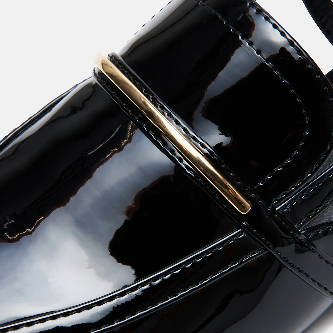 CALIBRI BLACK PATENT