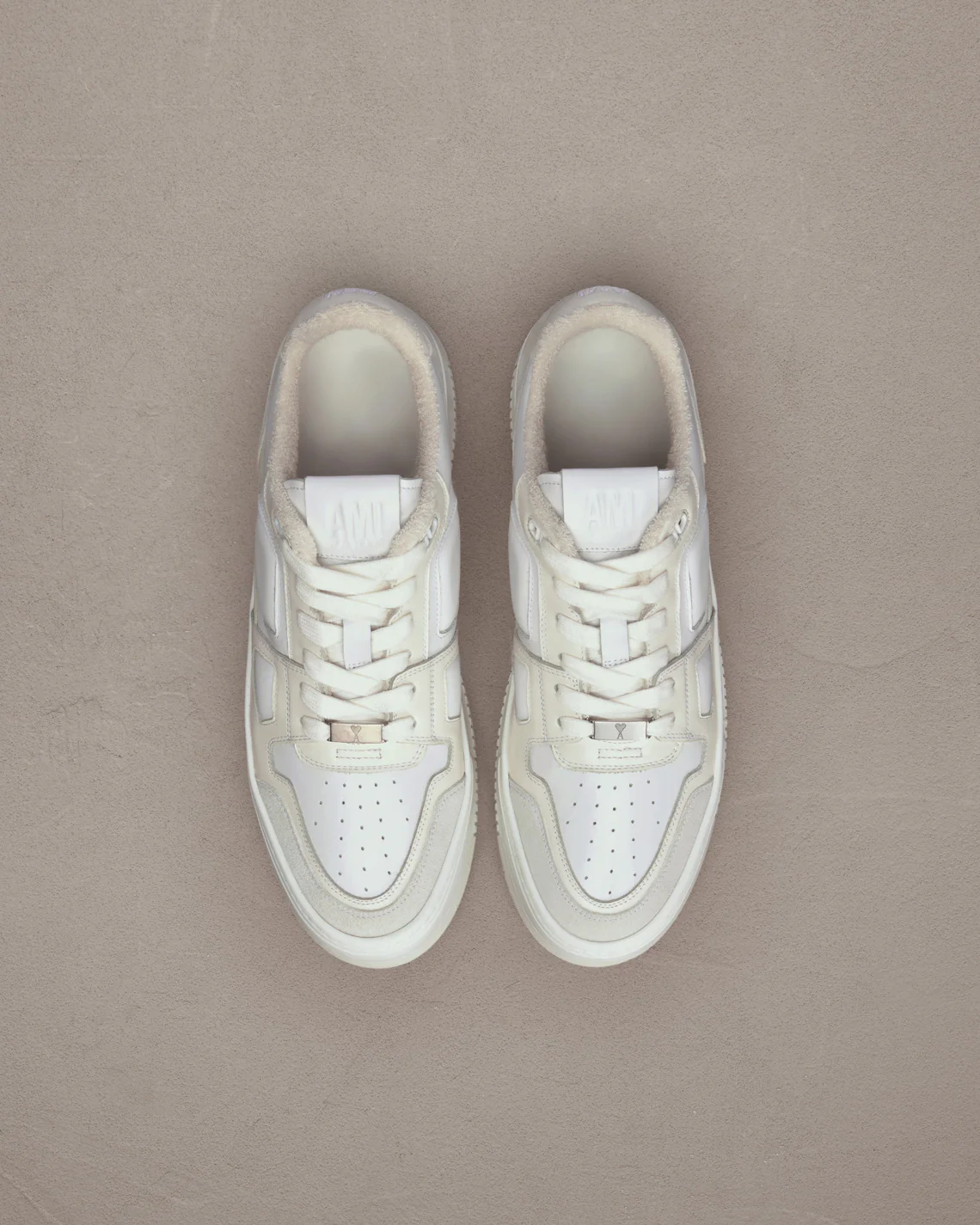 Low Top Ami Arcade Sneakers