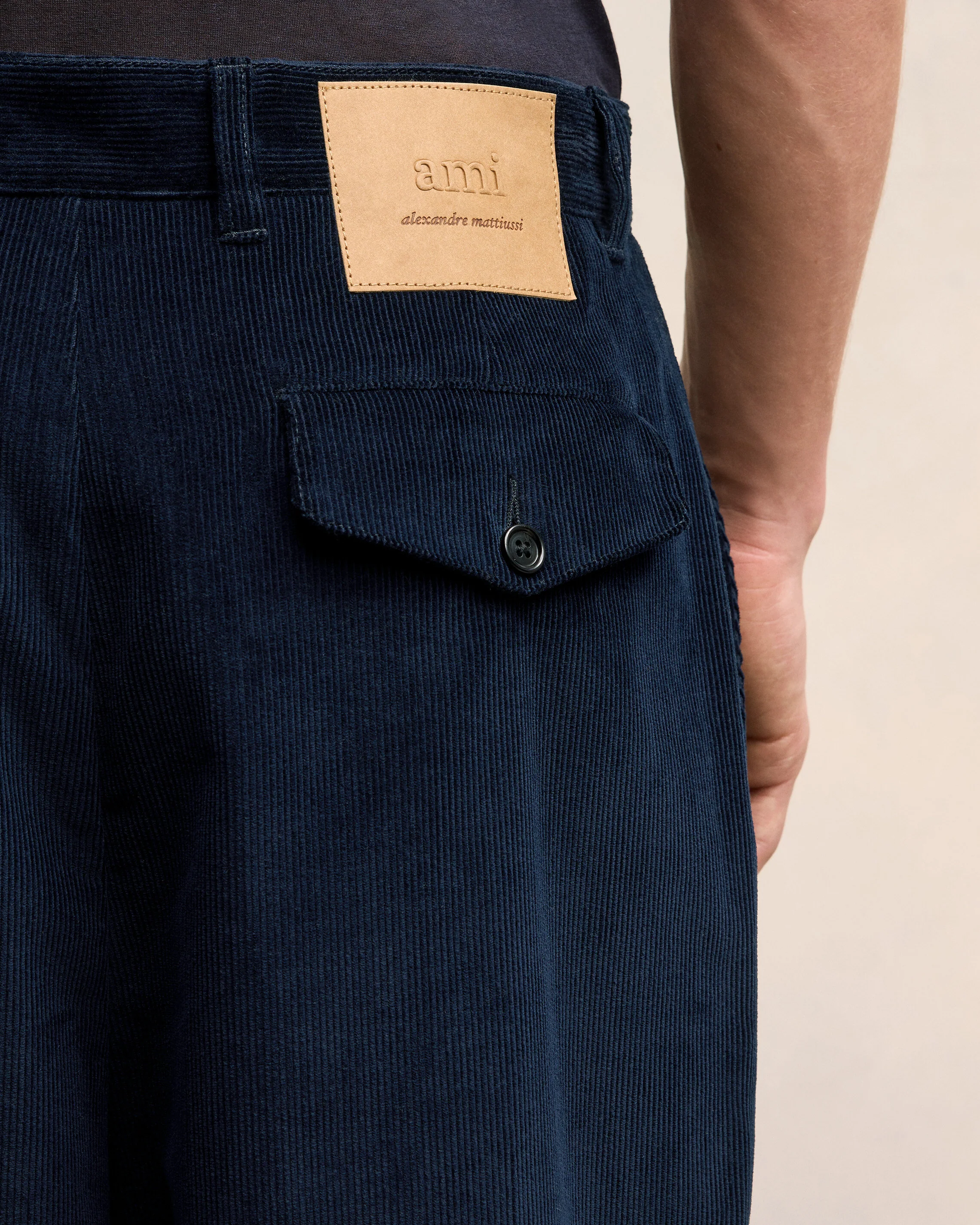 Carrot Oversized Trousers