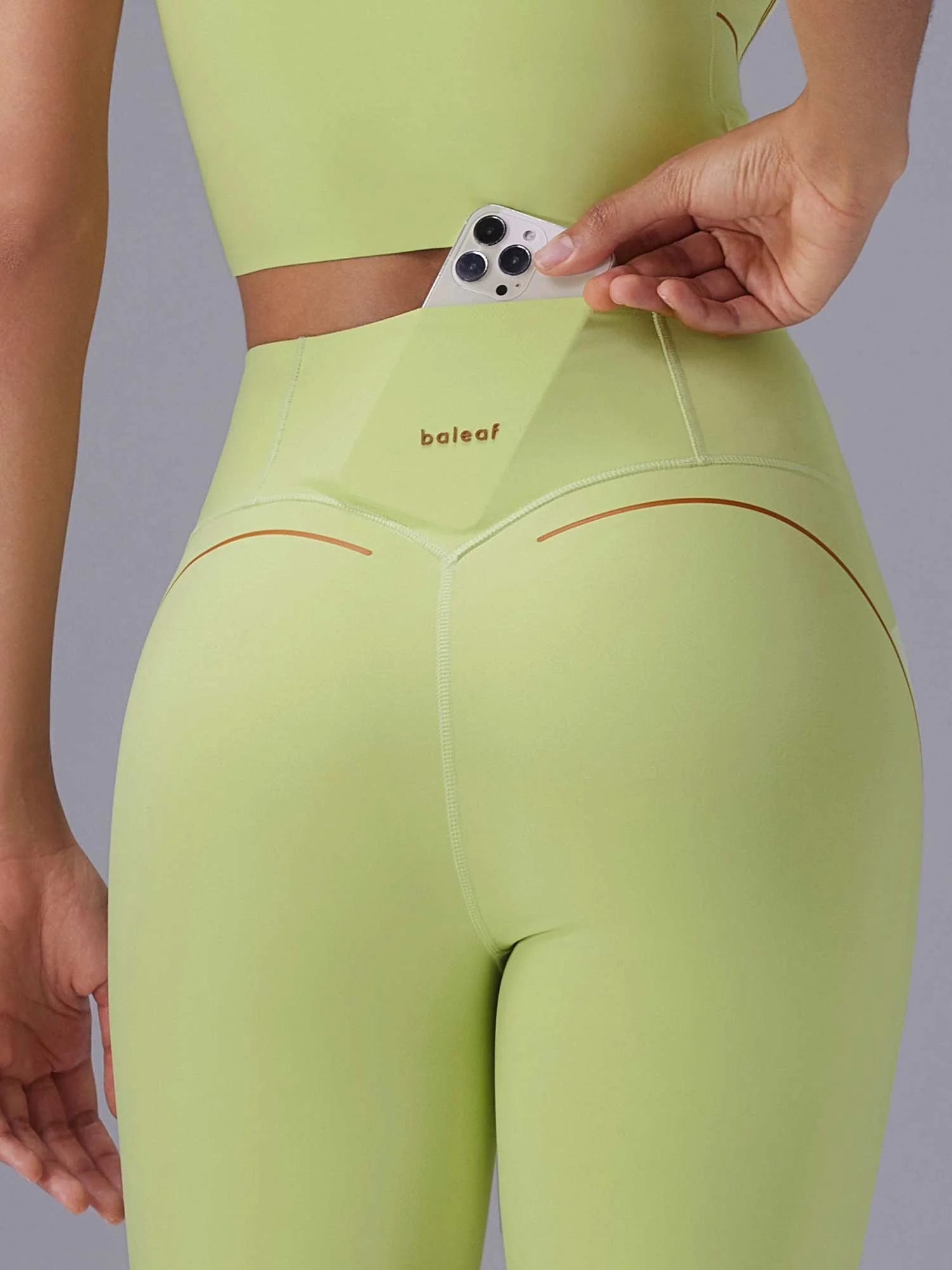 Freeleaf 8 High Rise Stripe Print Shorts