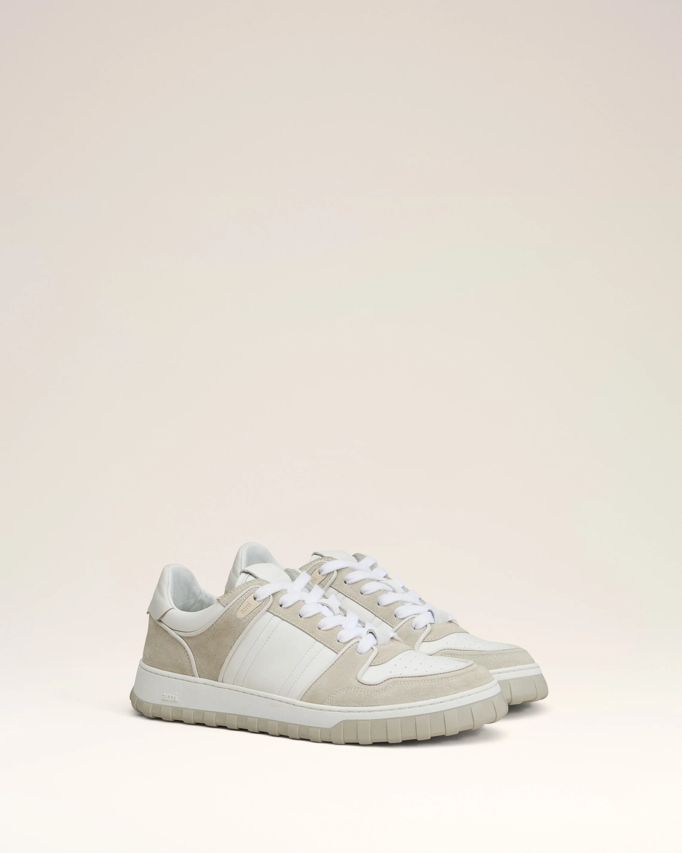 Grey Leather Low Top Walk Sneakers