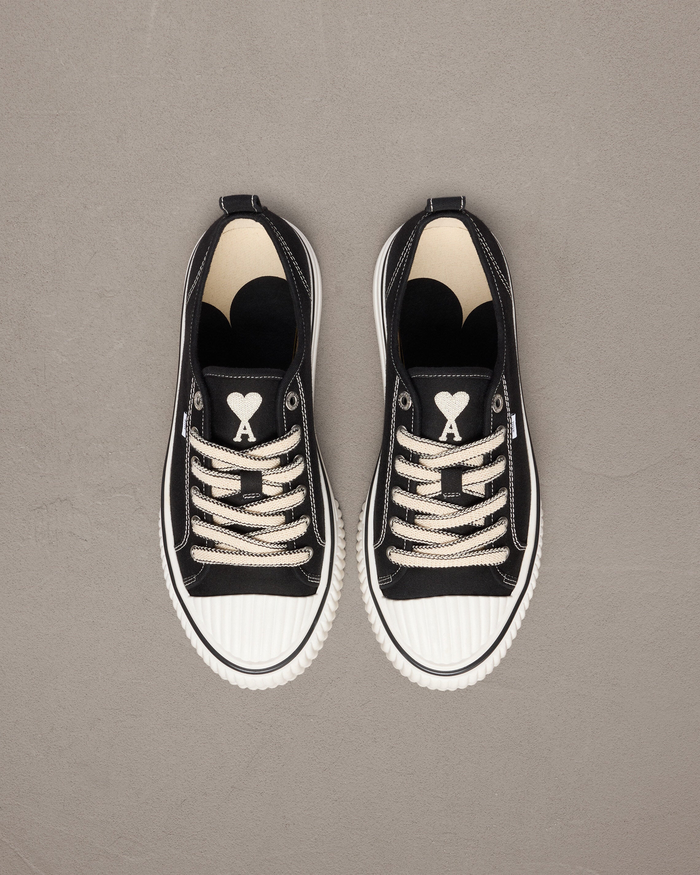 Low Top Ami SN1980 Sneakers