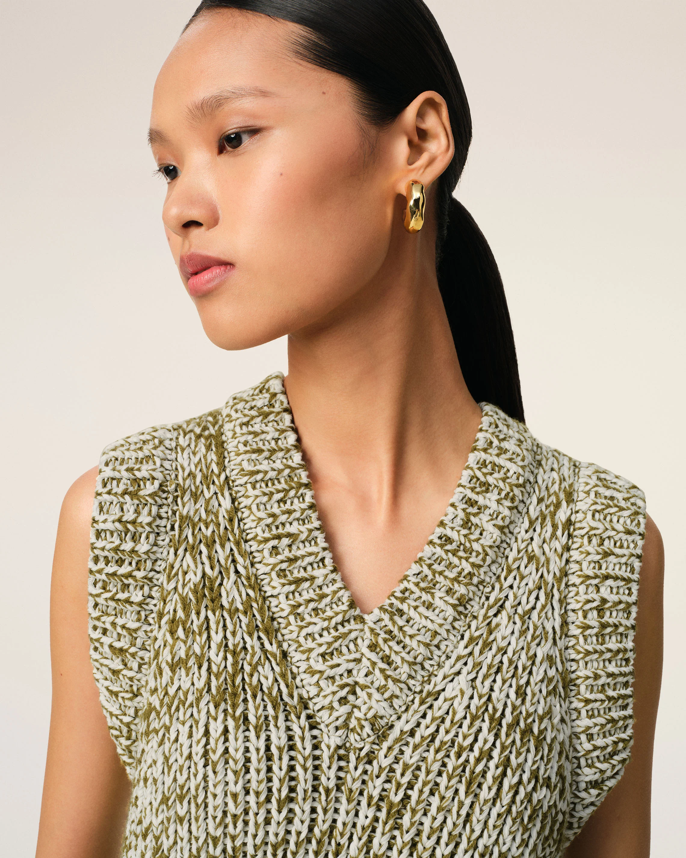 Green Cotton And Wool Sleeveless V Neck Sweater