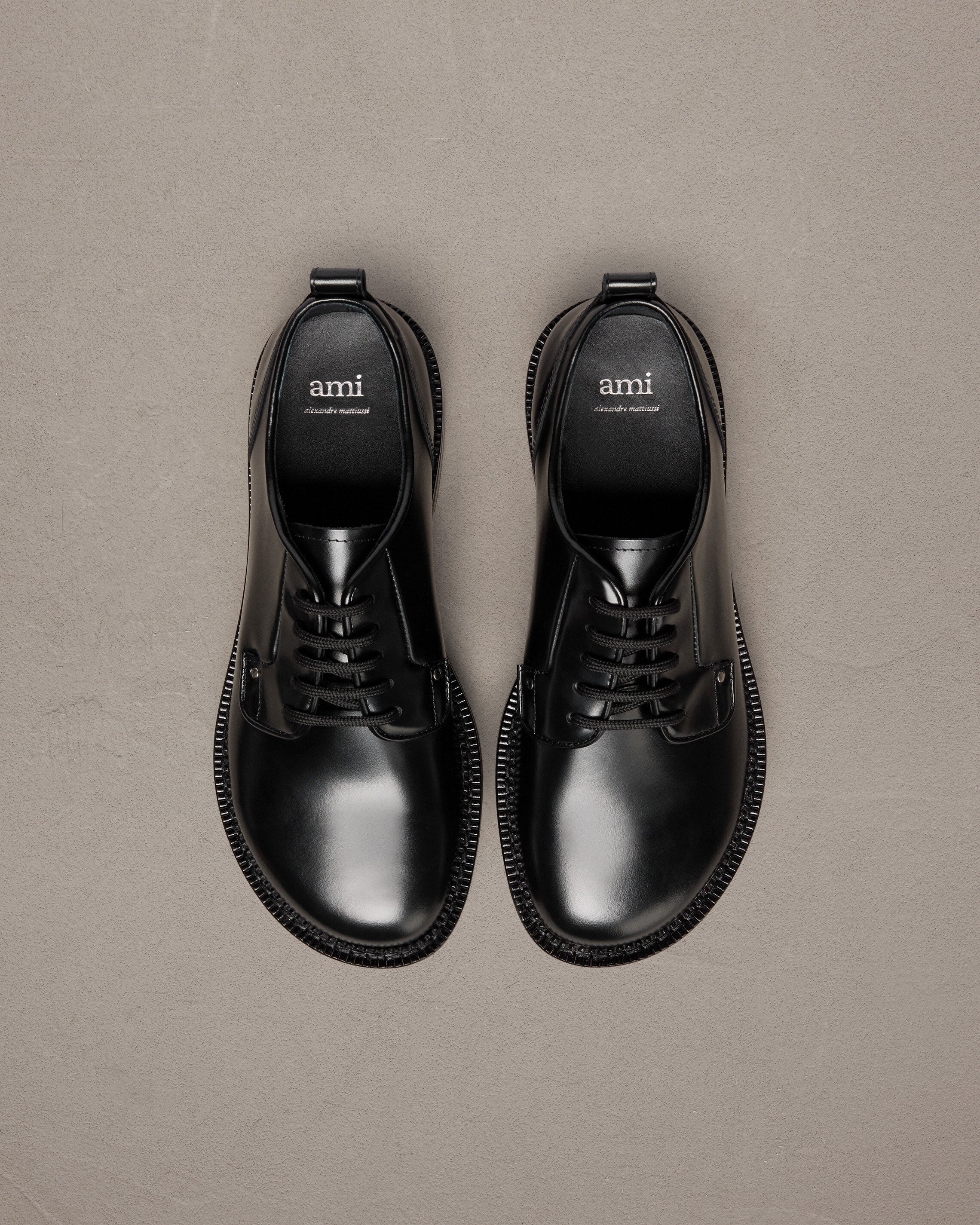 Anatomical Toe Derbies