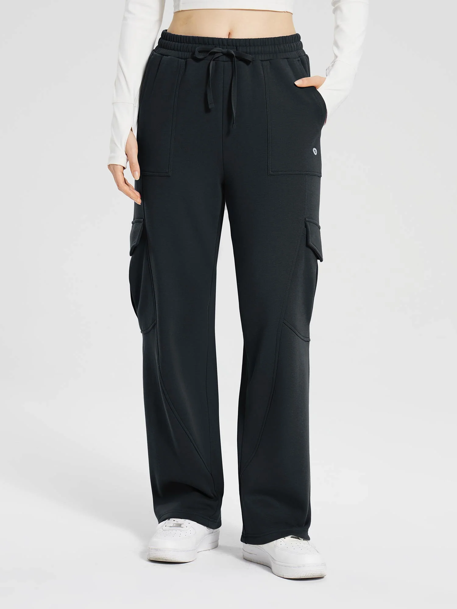 Evergreen Fleece Multi-Pocket Cargo Pants