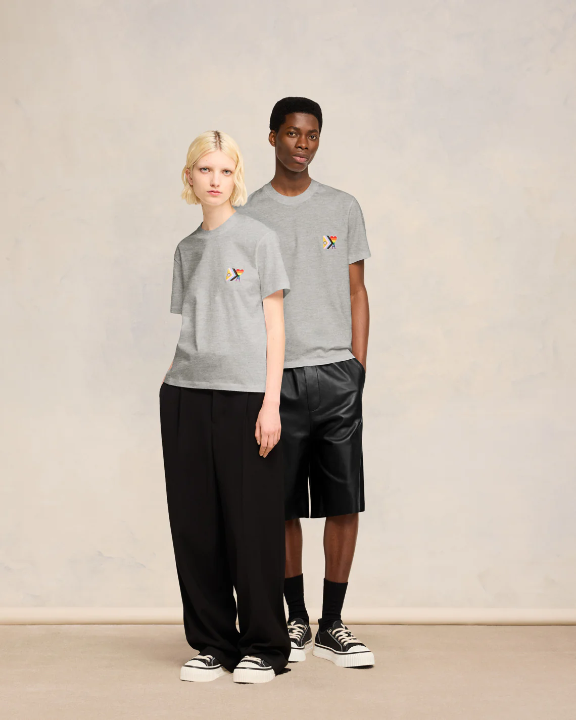 Rainbow Ami de Coeur Classic Fit T-shirt