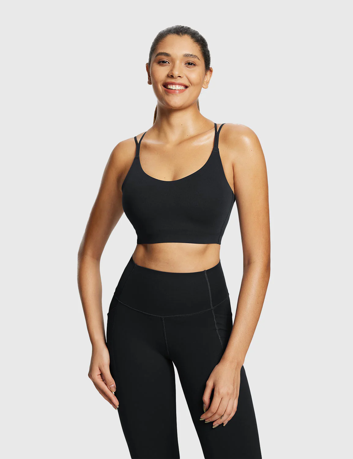 Freeleaf Cross-Strap Low-Impact Sports Bra