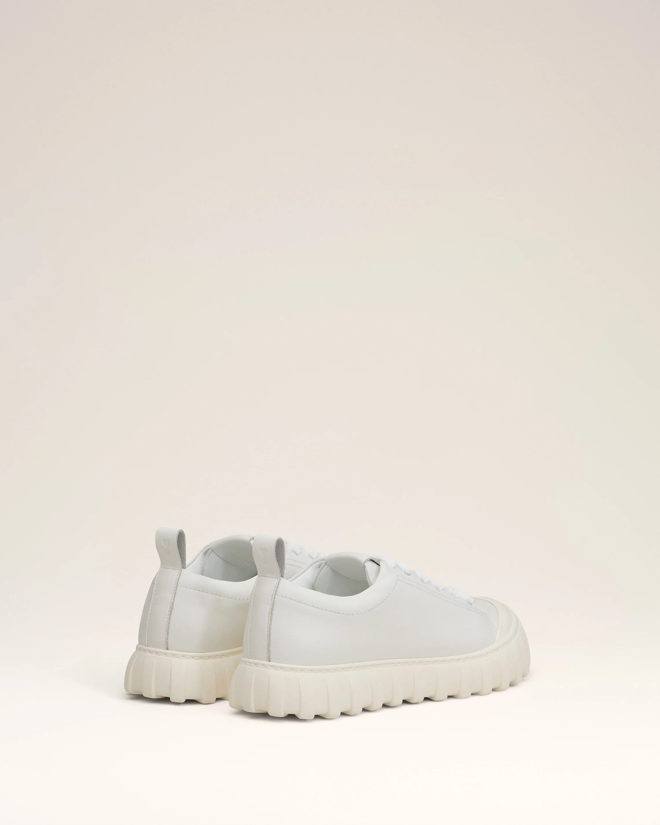 White Leather Low Top Tempo Sneakers