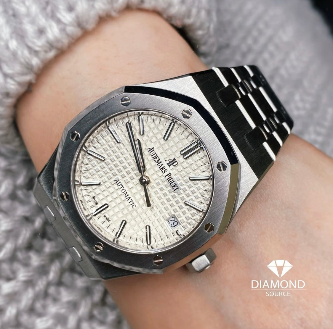 Audemars Piguet Royal Oak Selfwinding 34mm Womens 77350ST.OO.1261ST.01 - Orolen