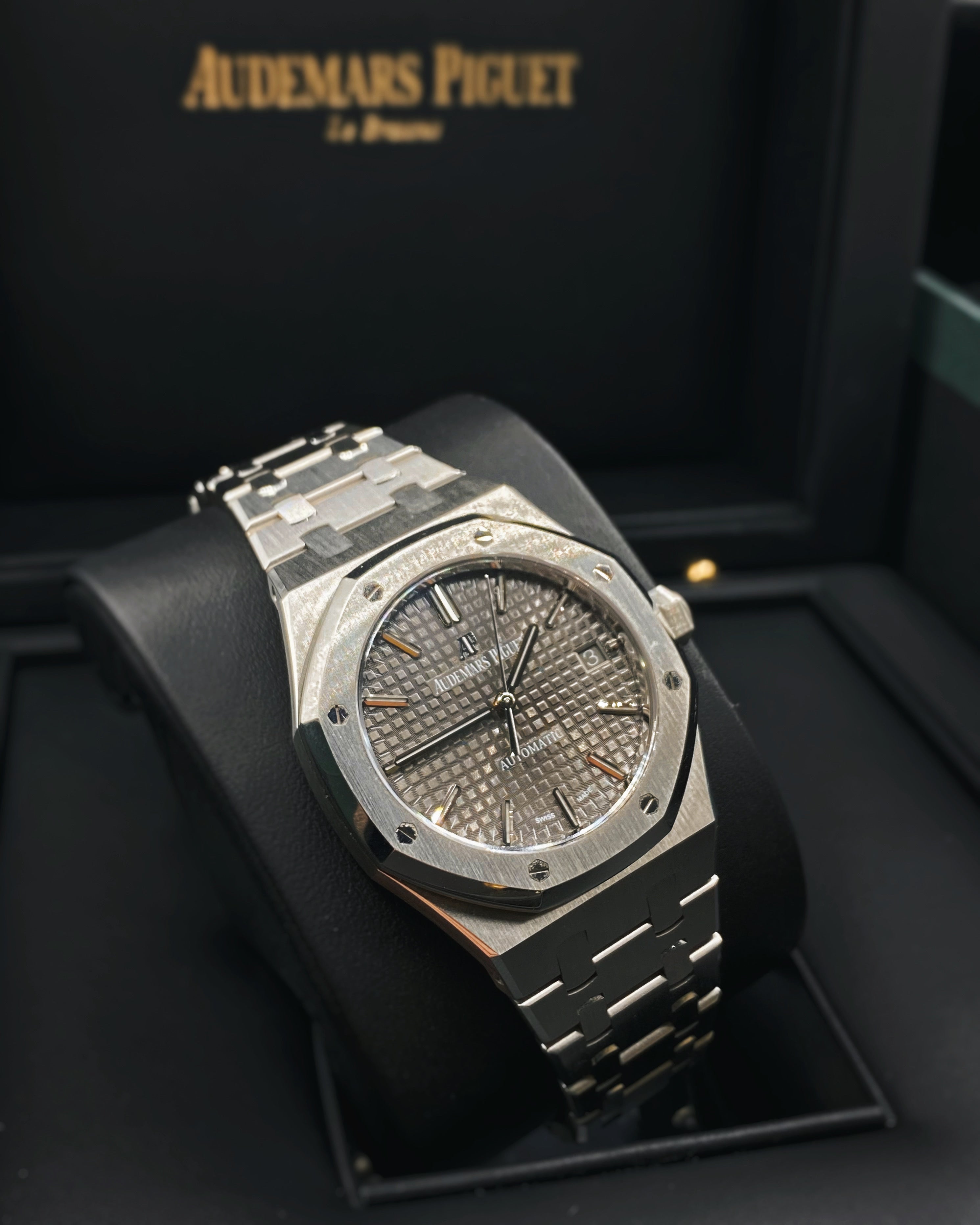 AUDEM@RS P!GUET Royal Oak Selfwinding, Grey dial, 37mm, Stainless steel, 15450ST.OO.1256ST.02