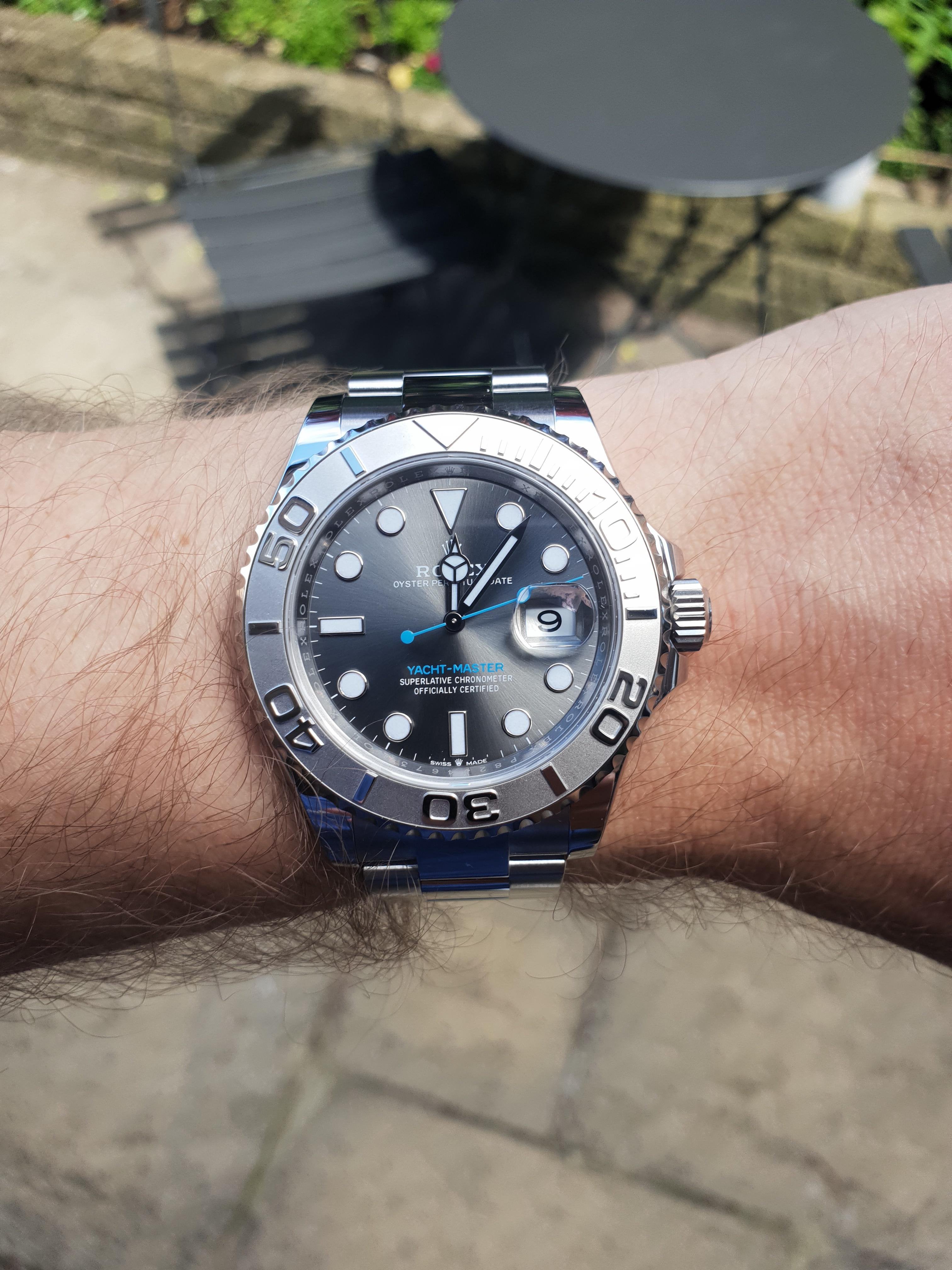 Rolex Yacht-Master 40MM Rhodium Dial 126622-0001 - Orolen