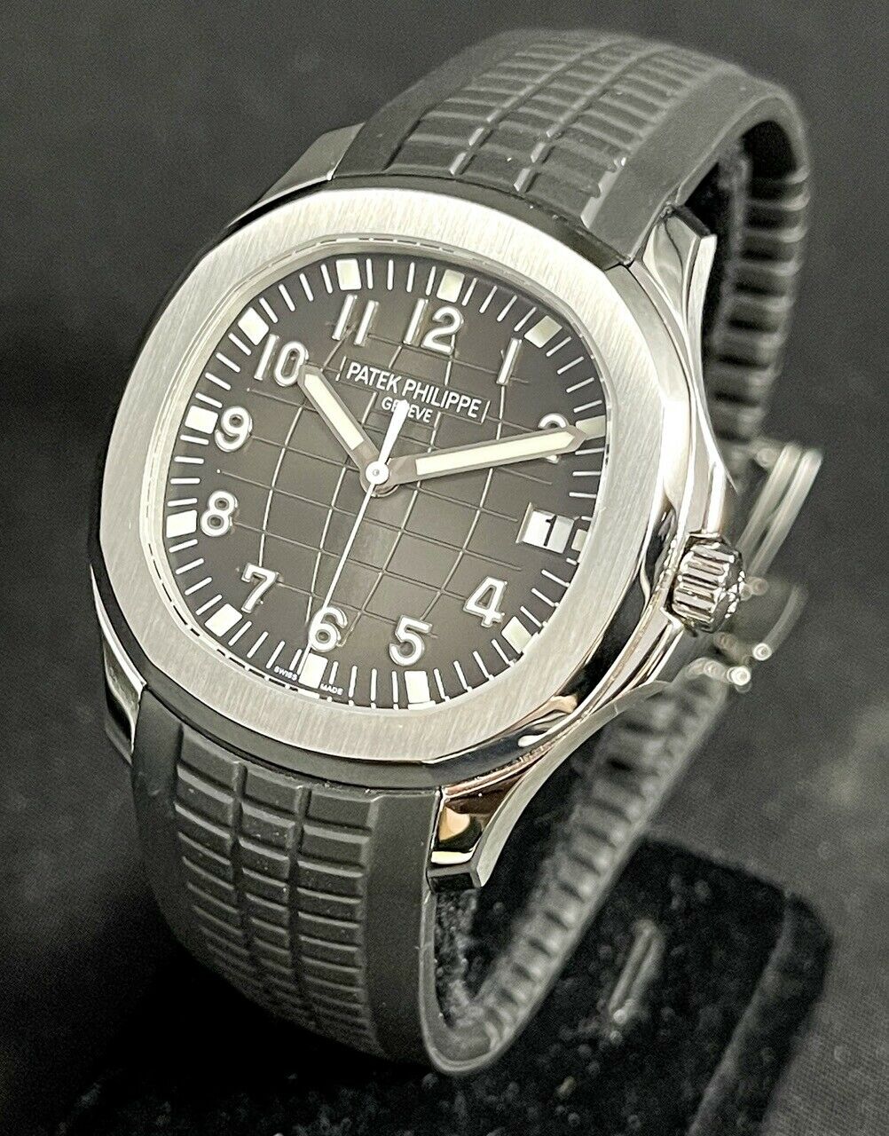 PAT€K PHIL!PPE Aquanaut Aquanaut 5167A-001 / Unworn / Complete Box & Papers