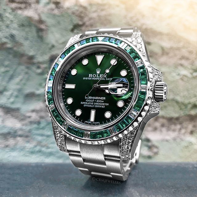 Rolex Submariner 116610lv Green Dial – CUSTOM DIAMOND SET & BEZEL - Orolen