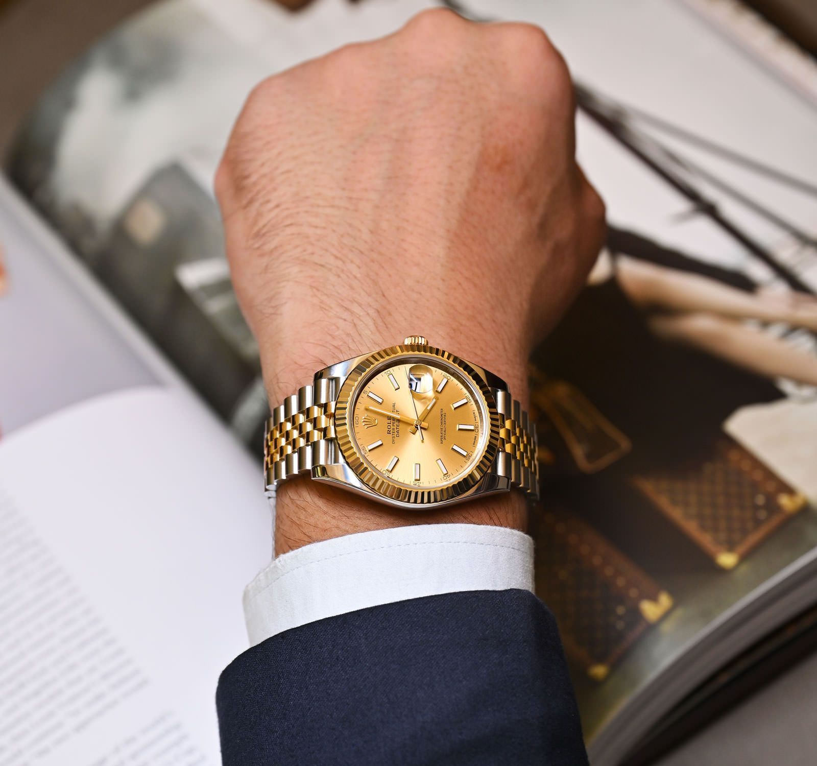 Rolex Oyster Perpetual Datejust 41 Watch 126333-0010 - Orolen