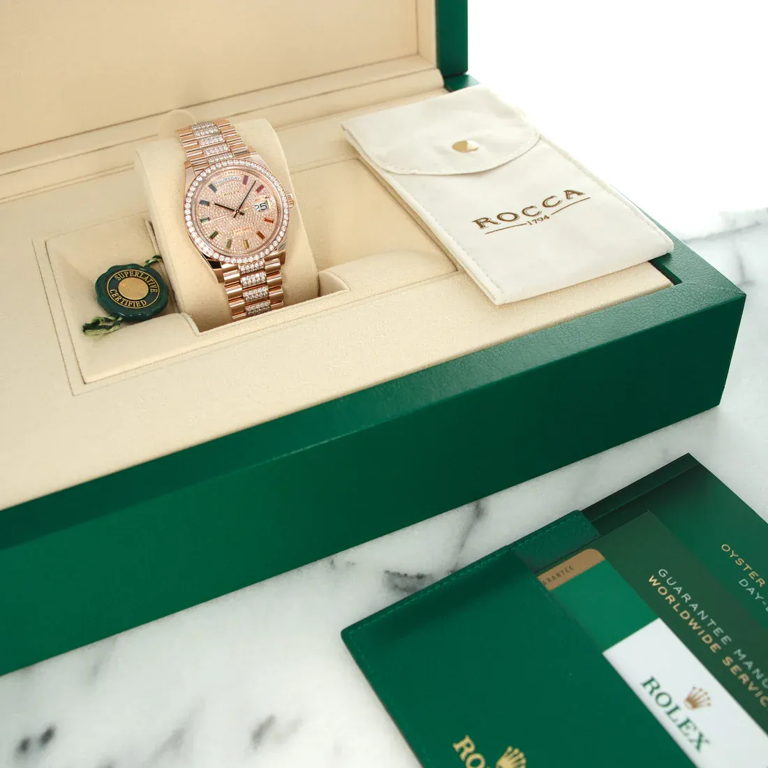 THE DAY-DATE 36 RAINBOW - Orolen