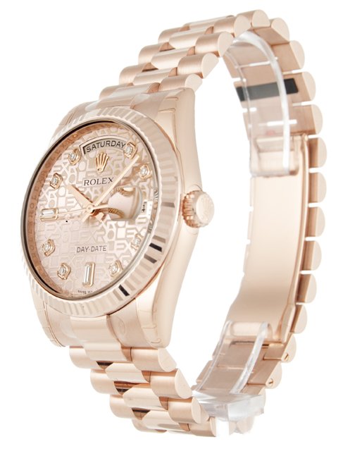 rol€x Day-Date Rose Dial 118235