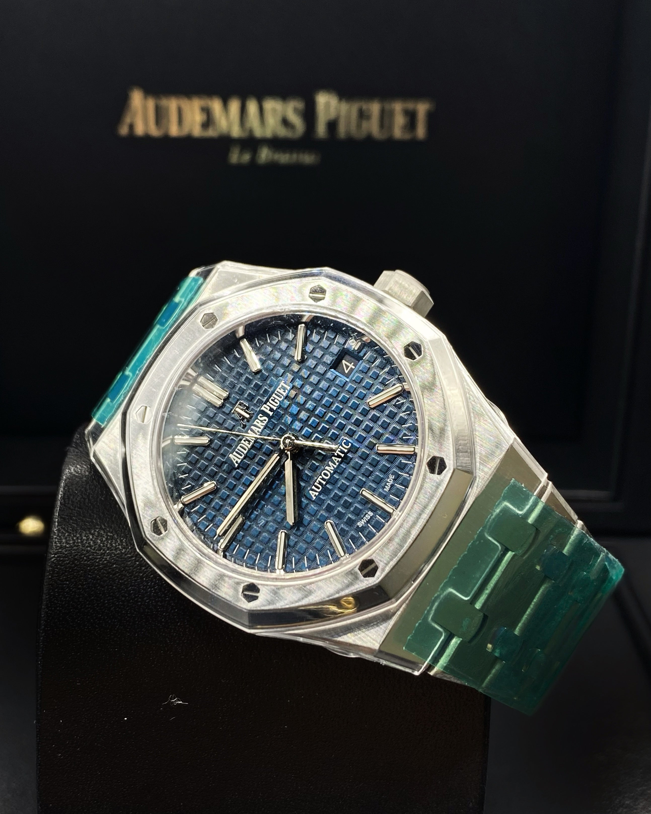 AUDEM@RS P!GUET Royal Oak Selfwinding Blue dial, 37mm, Stainless steel, 15450ST.OO.1256ST.03