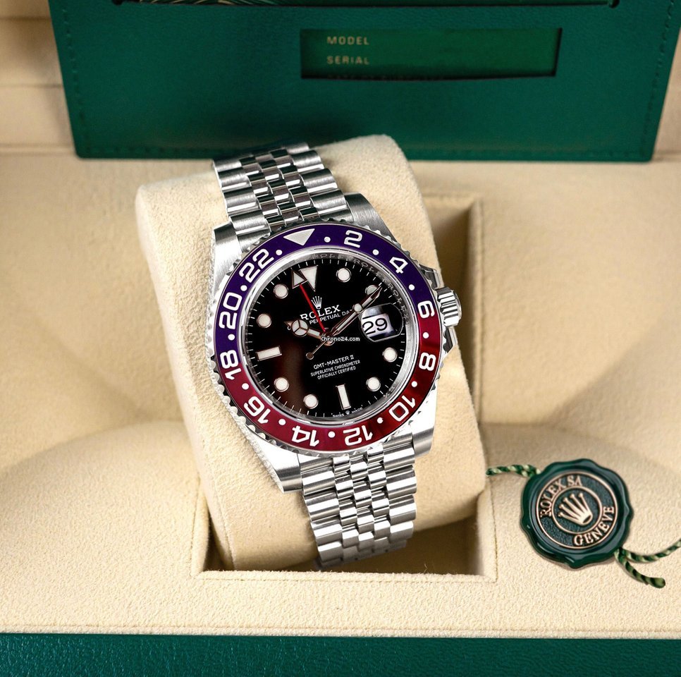 Rolex GMT-Master II 'Pepsi' 126710BLRO - Orolen