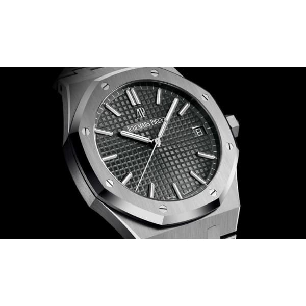 Audemars Piguet Royal Oak Selfwinding Ref. # 15500ST.OO.1220ST.02 - Orolen