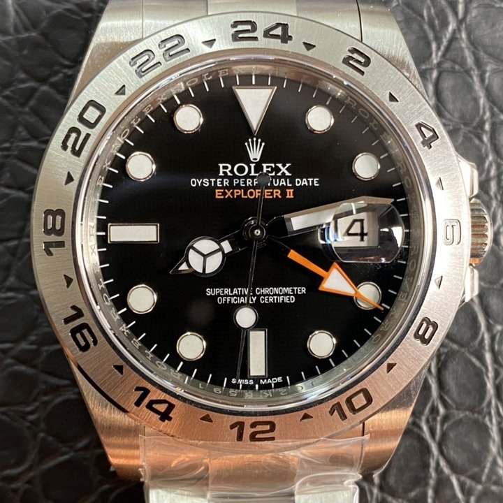 Explorer II Multiple dial options 42mm - Orolen