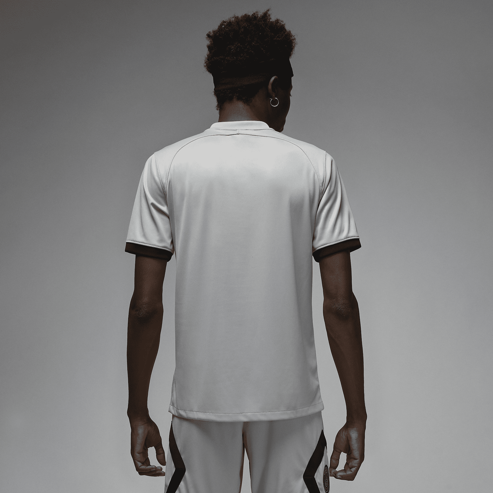 Paris Saint-Germain 2022/23 Stadium Away Men's Nike Dri-FIT Soccer Jersey - Light Smoke Grey/Black/Black