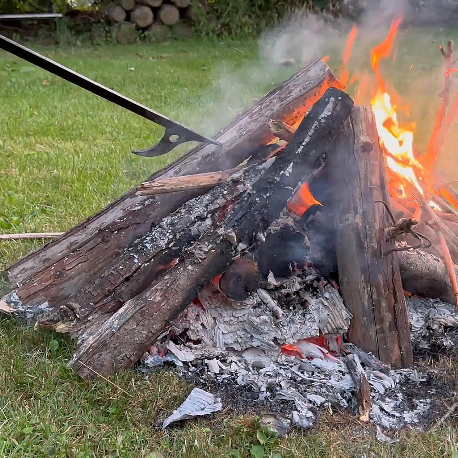 Heavy Duty Fire Tongs Set, 28 inch Fire Poker and Log Grabber Set for Fireplace and Camping Fire Pit Use, Portable Rustproof Safely Firewood Tools