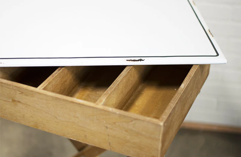 Chippy Paint Enamel Storage Table