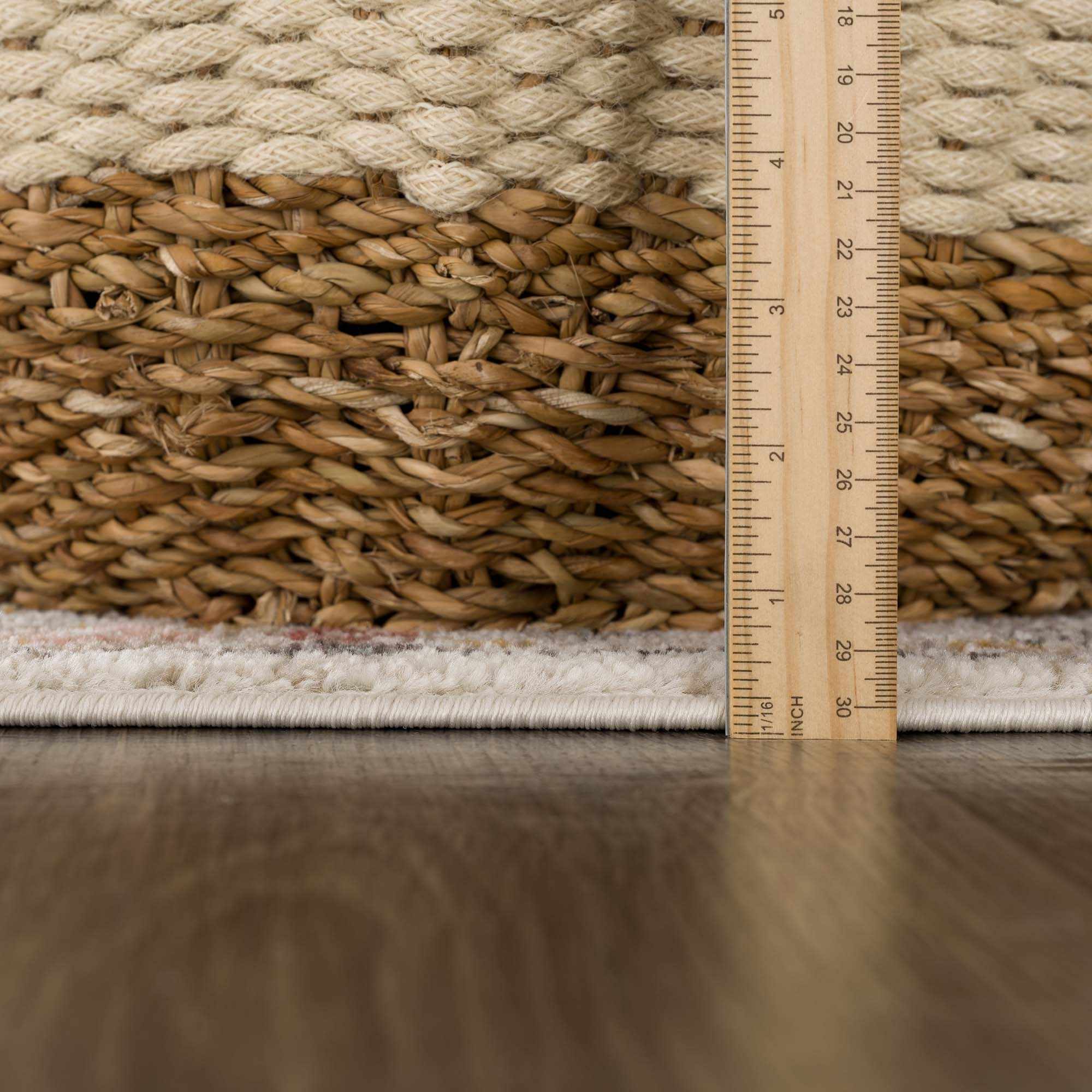 Machine Woven Geometric Area Rug