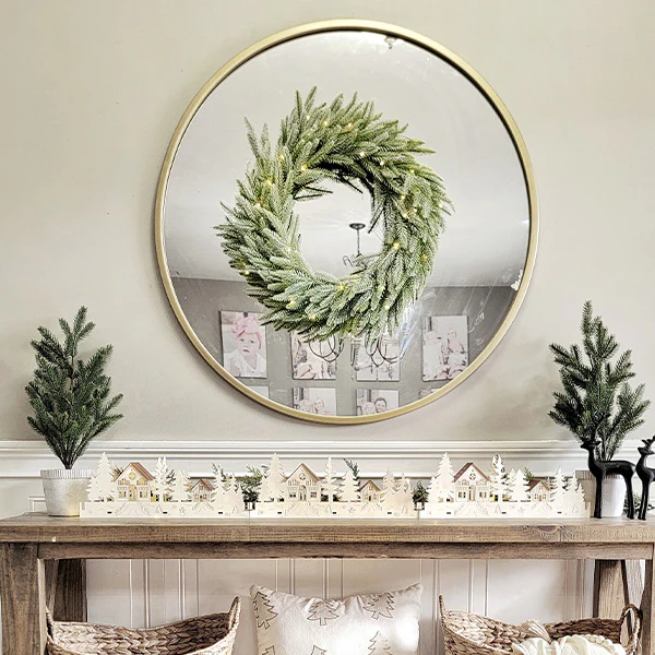 Pre-Lit Christmas Wreath