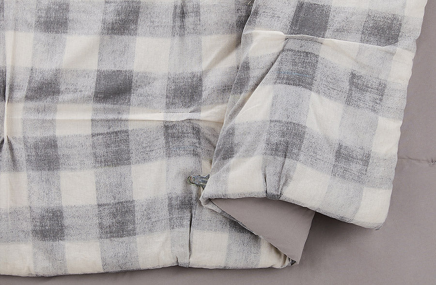 High-Quality Grey Plaid Bedding 5 Piece Set, Pick Your Size