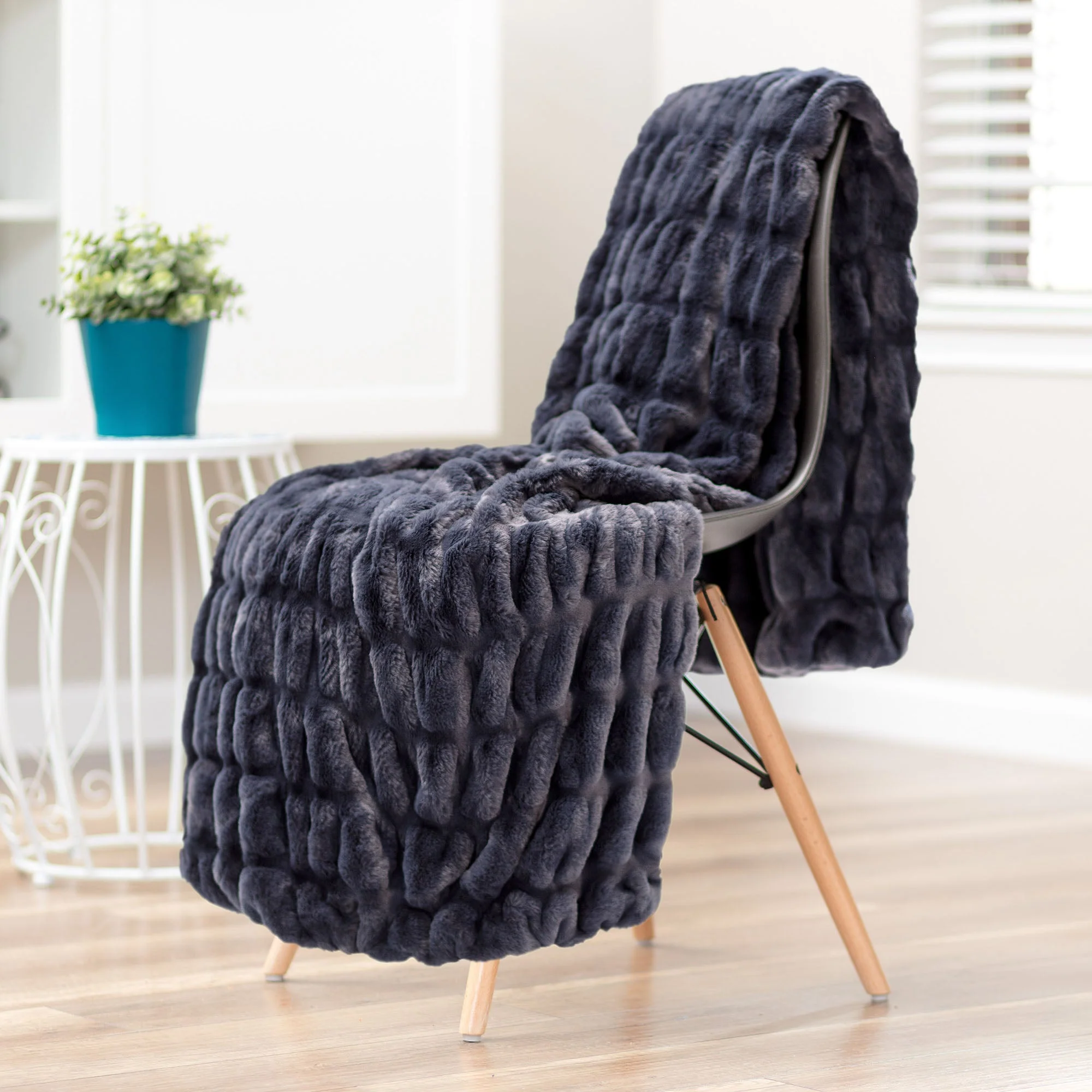 Ruched Faux Fur Throw Blanket
