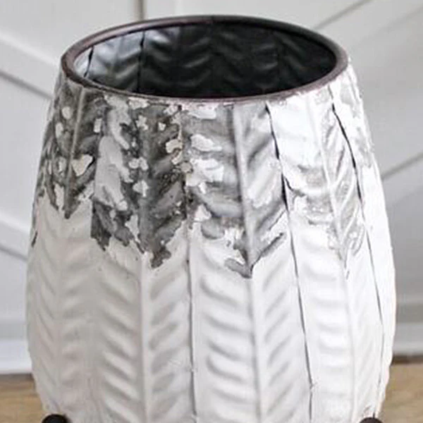 Chippy White Maya Planter Stand