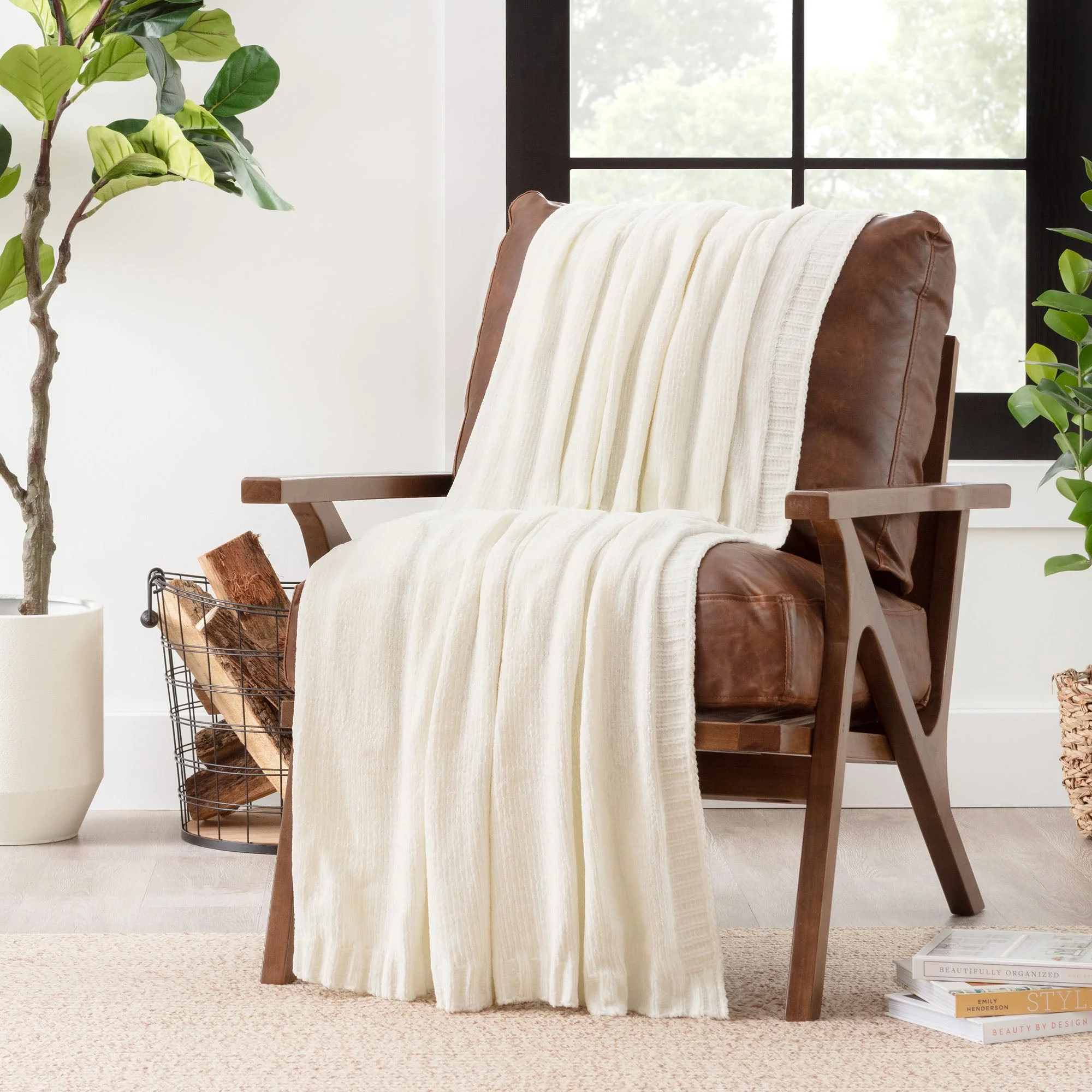 Chenille Luxe Border Throw Blanket