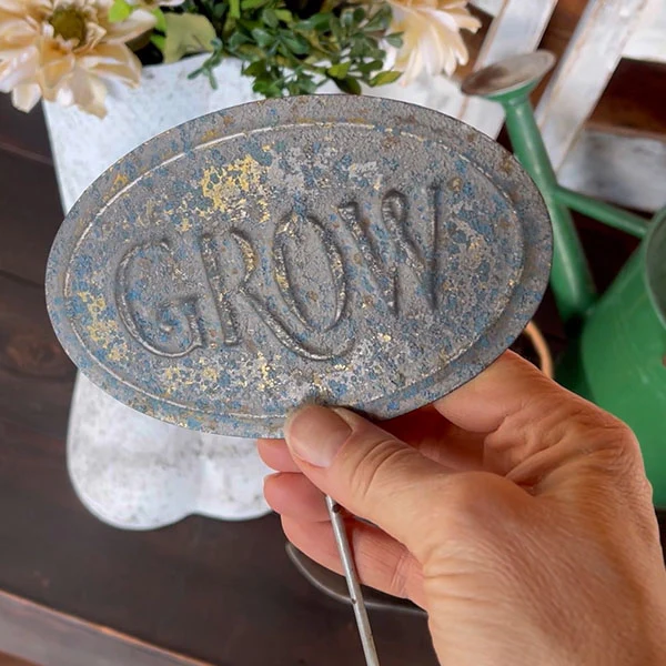 Grow Distressed Garden Stake