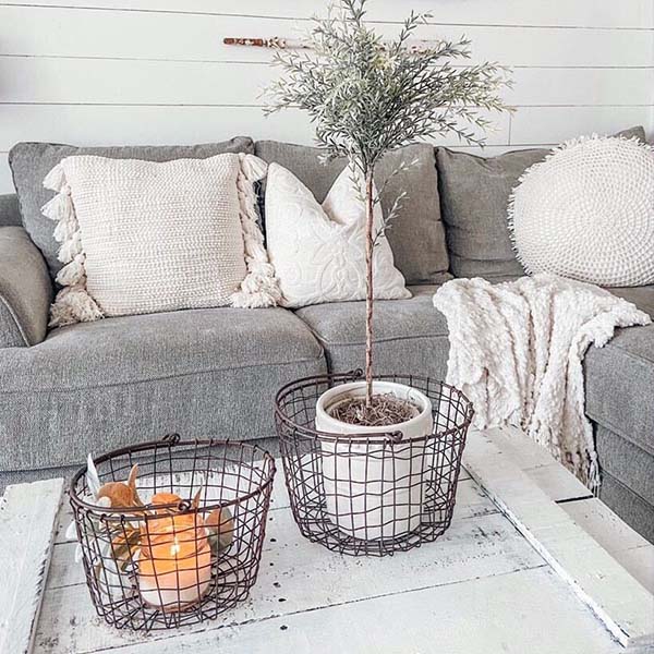 Nesting Wire Baskets with Handles, Set of 2