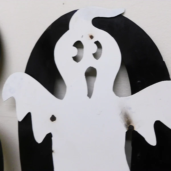 BOO Ghost Yard Stakes