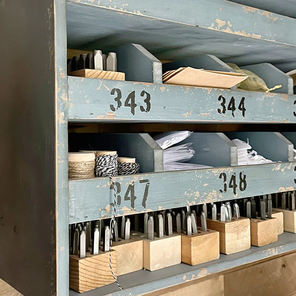 Cubby Hole Hanging Shelf