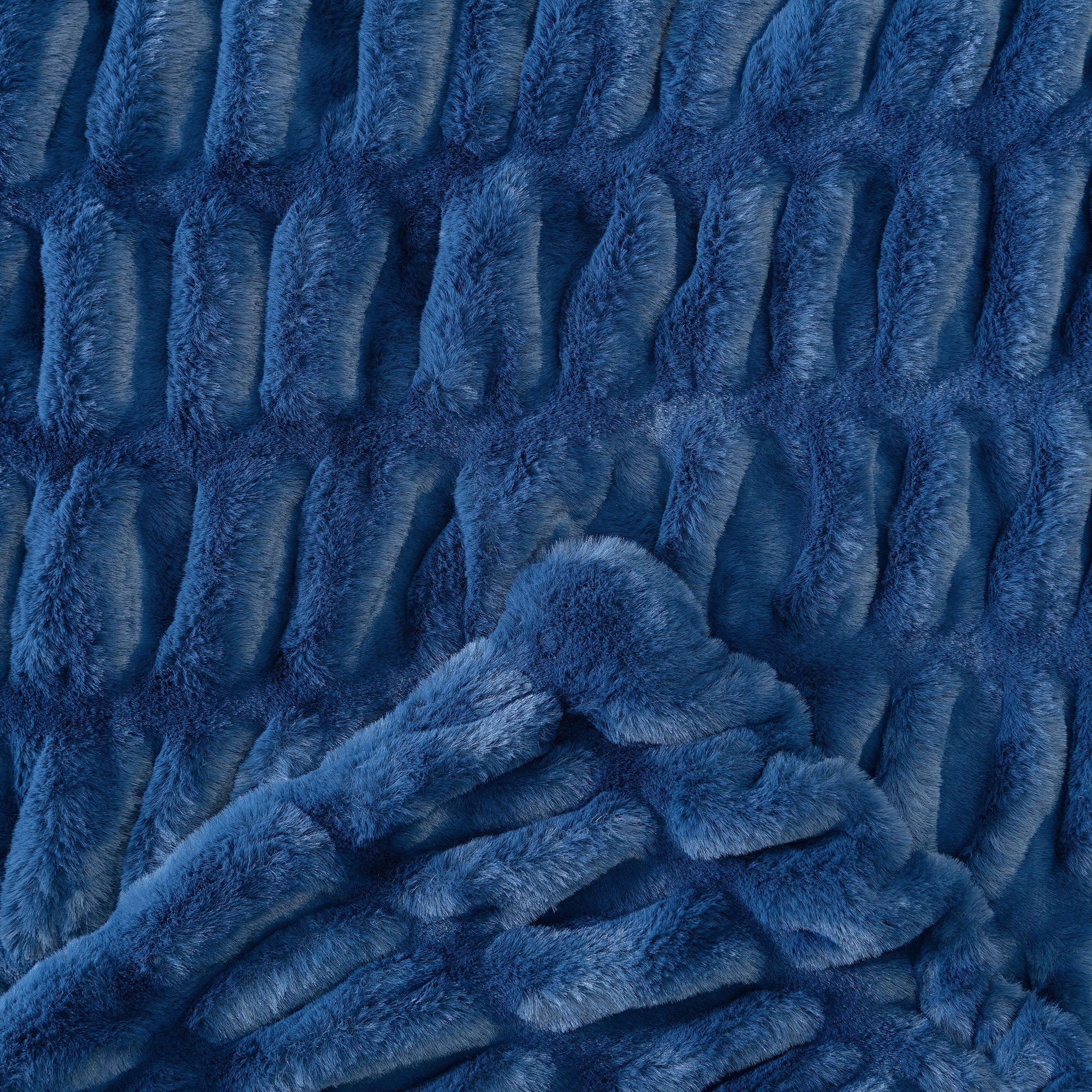 Ruched Faux Fur Throw Blanket