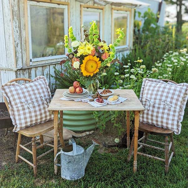 Ceramic Acorn Dishes, Set of 3